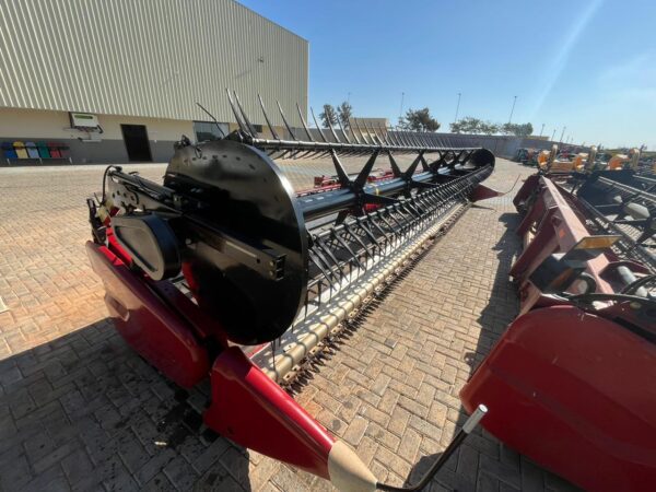 Colheitadeira Case | 2799 + PC 30 Pés Draper | 2013