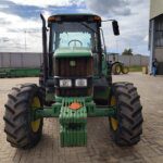 Trator John Deere | 6130J Cabinado | 2011