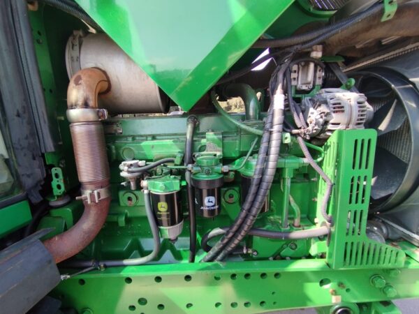 Trator John Deere | 6130J Cabinado | 2011