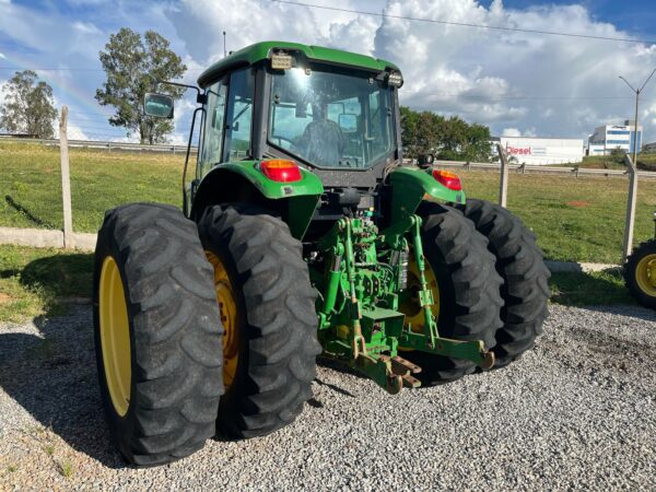 Trator John Deere | 6145J Dual | 2014