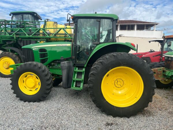 Trator John Deere | 6145J Dual | 2014