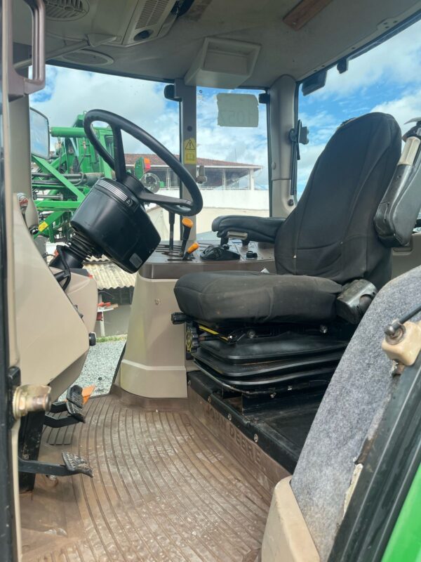 Trator John Deere | 6145J Dual | 2014