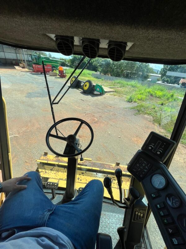 Colheitadeira New Holland | TC55 + Plataforma de Corte 13 Pés | 2004