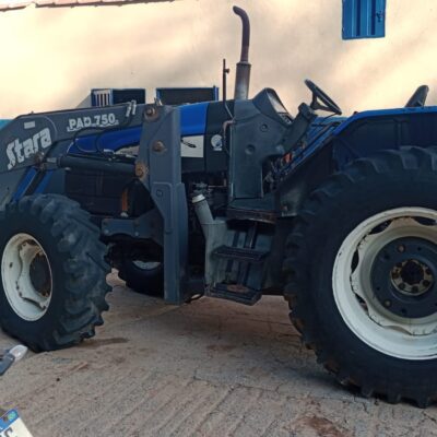 Trator New Holland | TS 6020 com Concha | 2010