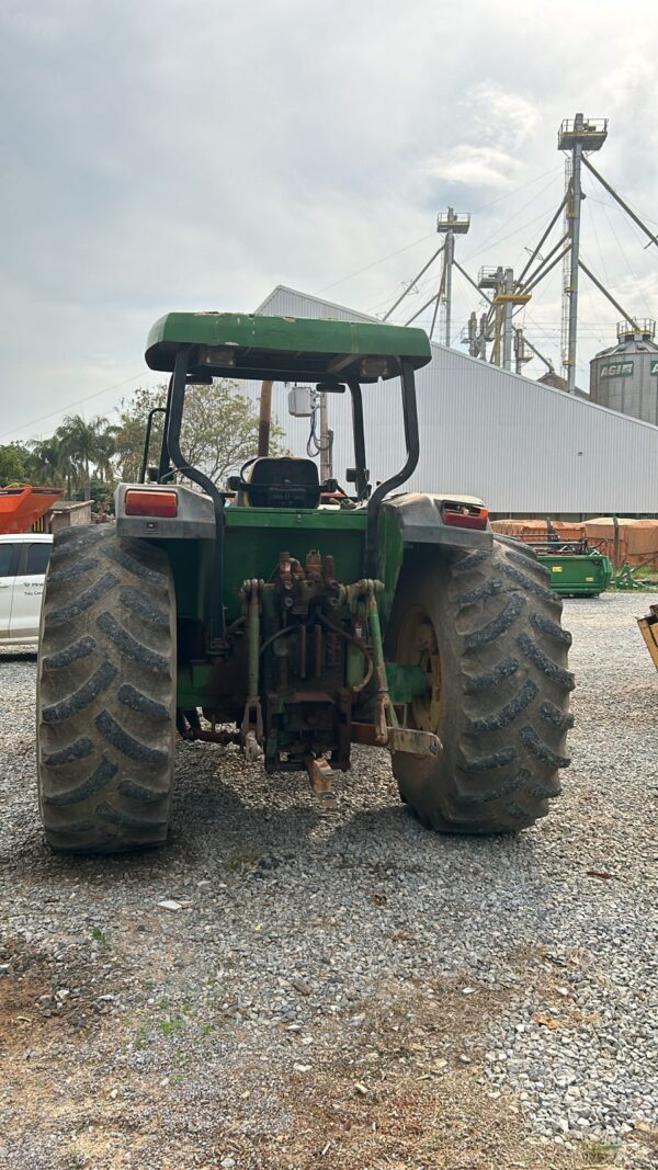 Trator John Deere | 6405 | 2003
