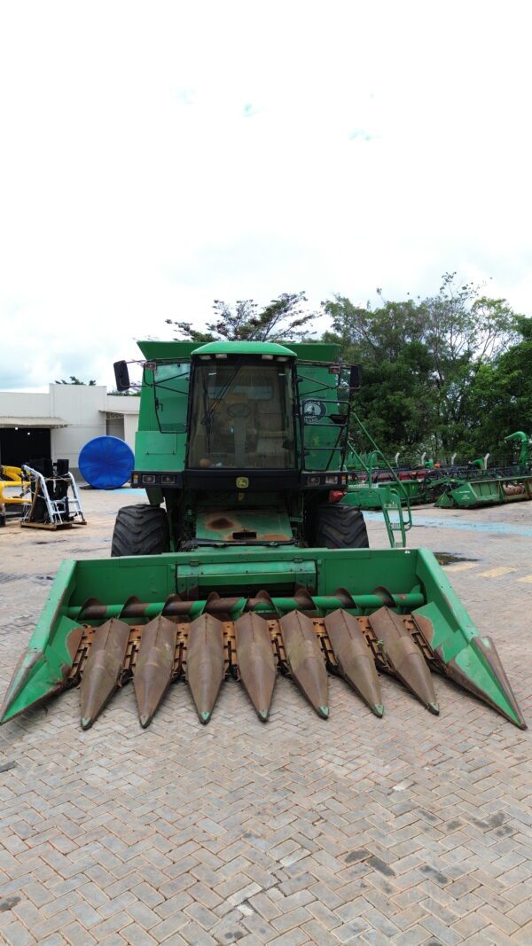 Colheitadeira John Deere | 1450 + PC 23 Pés + PM 8 Linhas | 2004