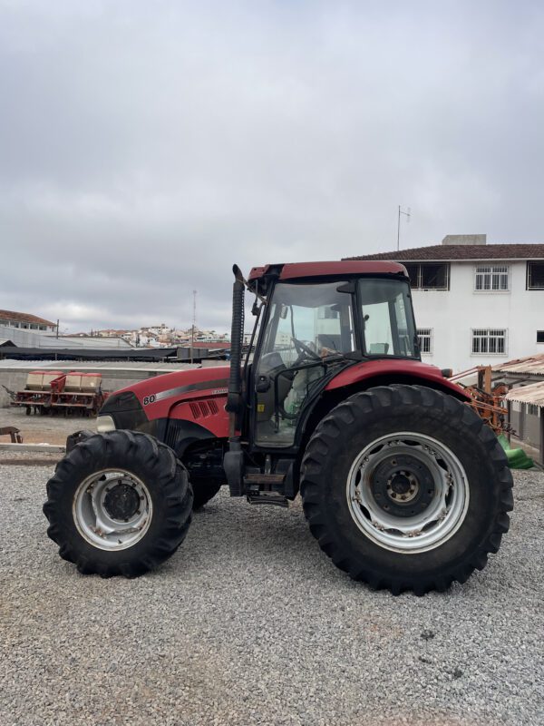 Trator Case IH | Farmall 80 Cabinado  | 2017