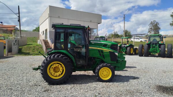 Trator John Deere | 5060EN Cabinado | 2023