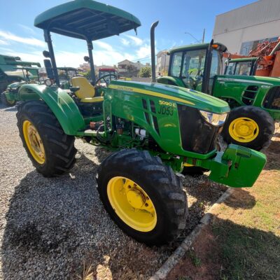 Trator John Deere | 5090E | 2022 Trator John Deere | 5090E | 2022