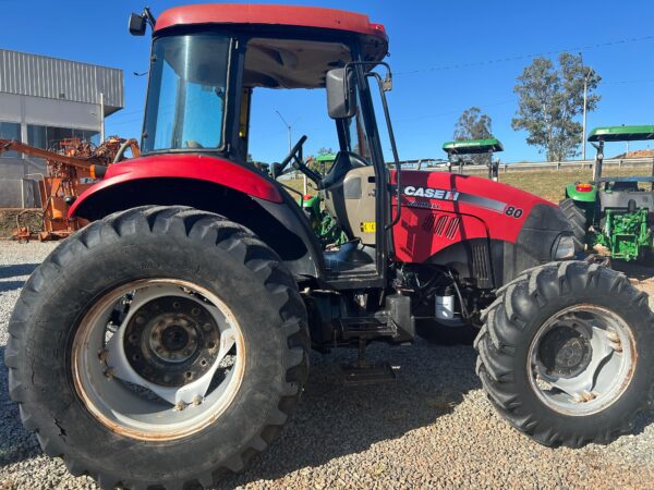 Trator Case IH | Farmall 80 Cabinado  | 2017