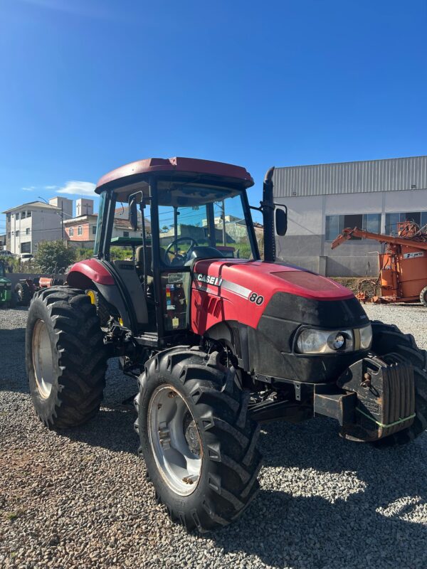 Trator Case IH | Farmall 80 Cabinado  | 2017
