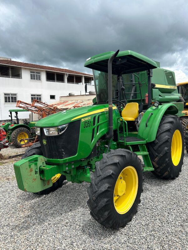 Trator John Deere | 5090E | 2022