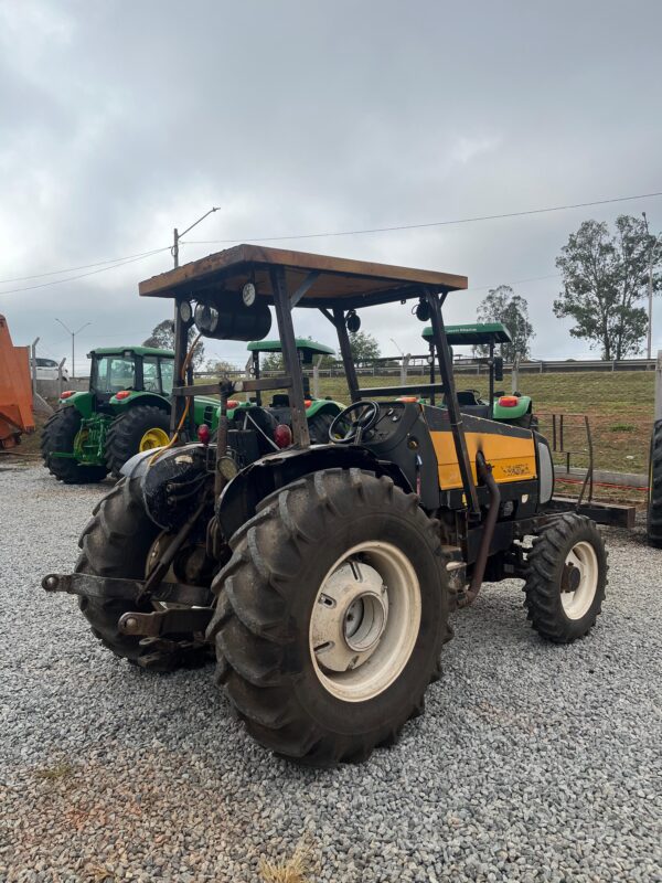 Trator Valtra | BF 75 | 2008