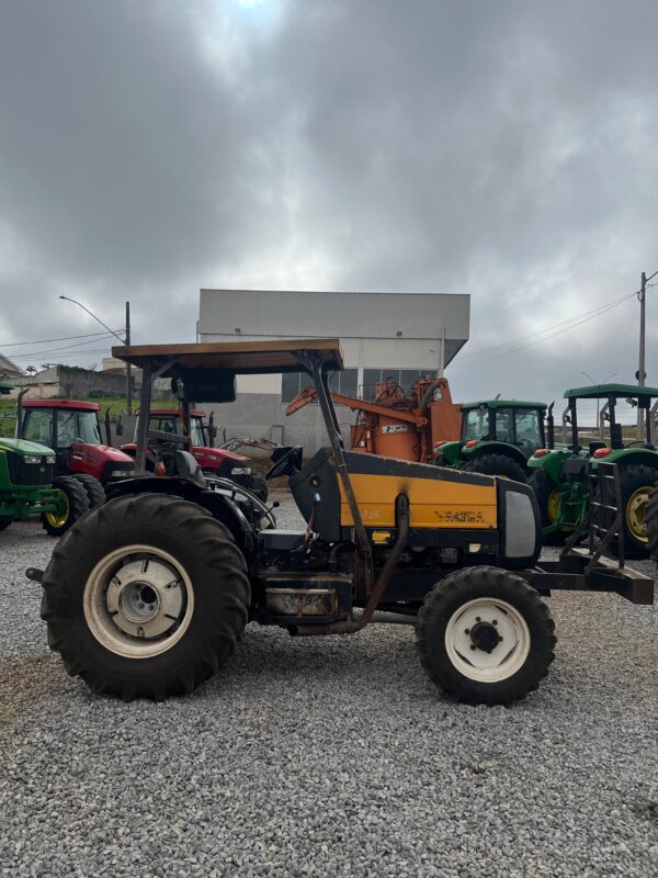 Trator Valtra | BF 75 | 2008