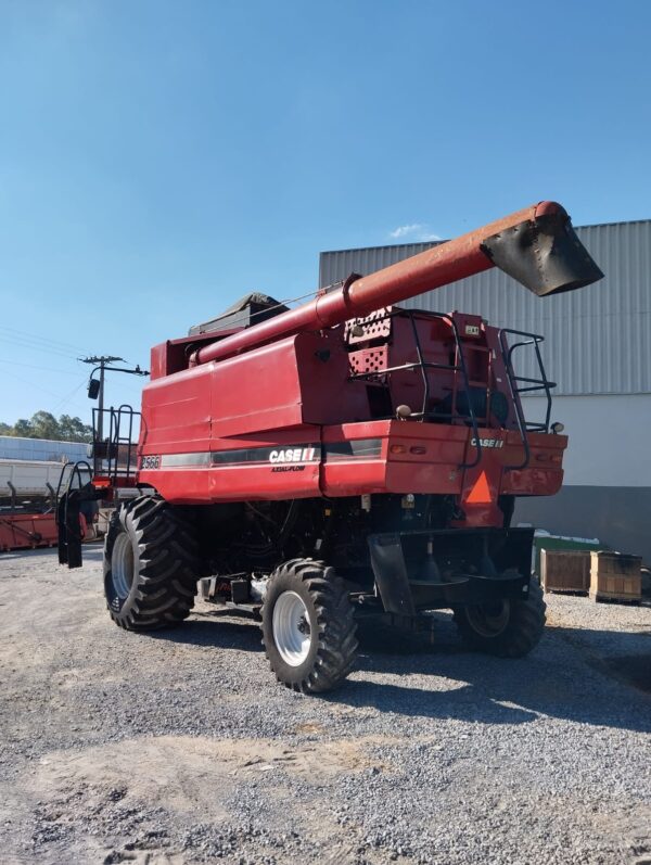 Colheitadeira Case IH | 2566 + PC 25 Pés | 2011