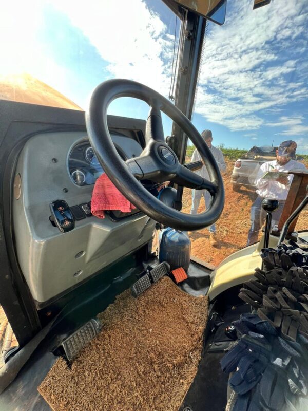 Trator Valtra | A83F | 2020