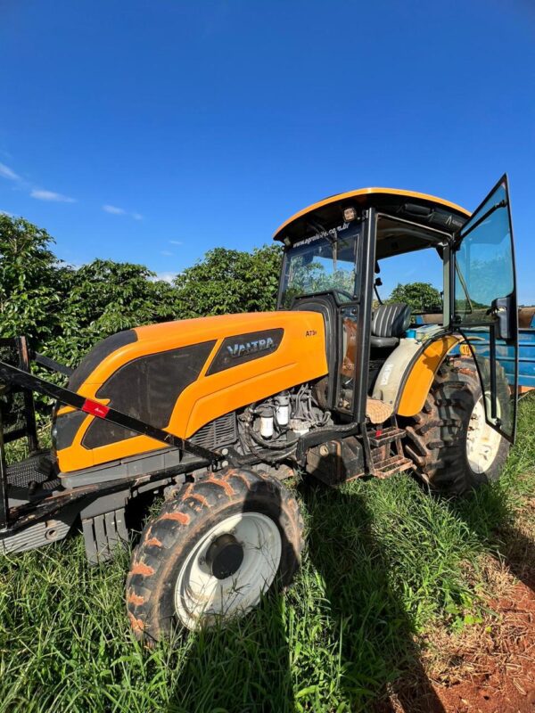 Trator Valtra | A73F | 2020