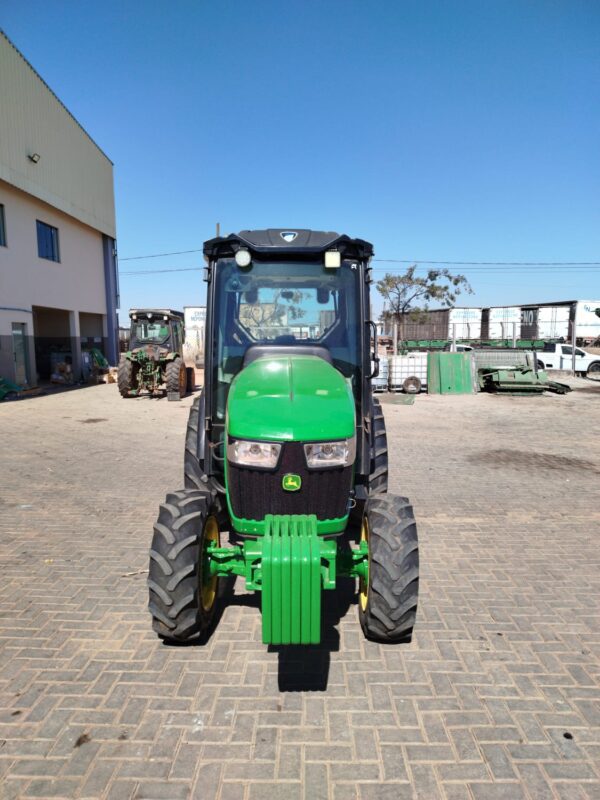Trator John Deere l 5080EN Cabinado l 2022