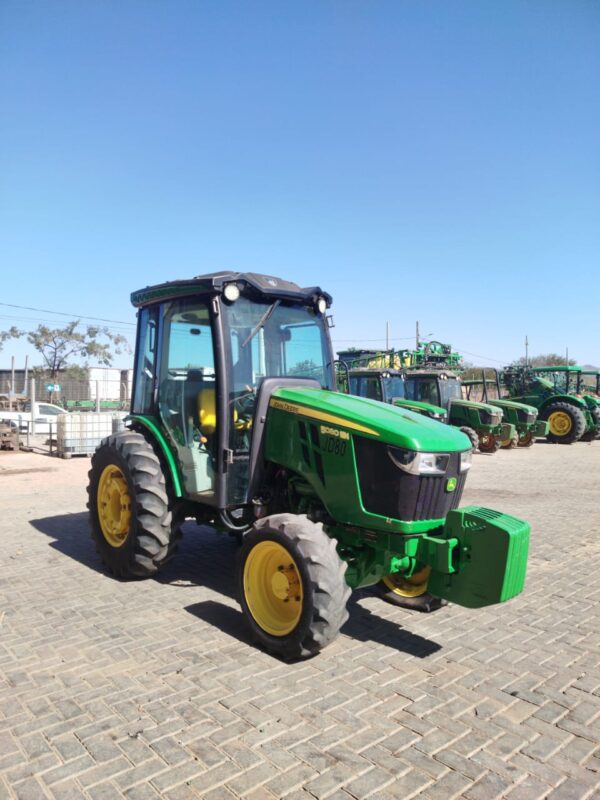 Trator John Deere l 5080EN Cabinado l 2022