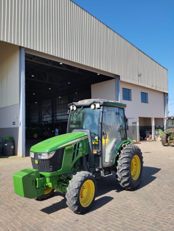 Trator John Deere l 5080EN Cabinado l 2022