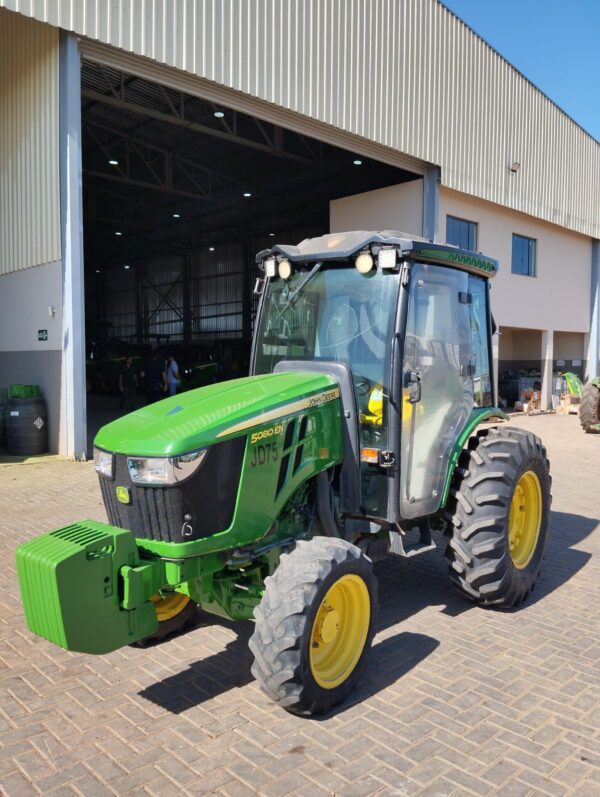 Trator John Deere l 5080EN Cabinado l 2022