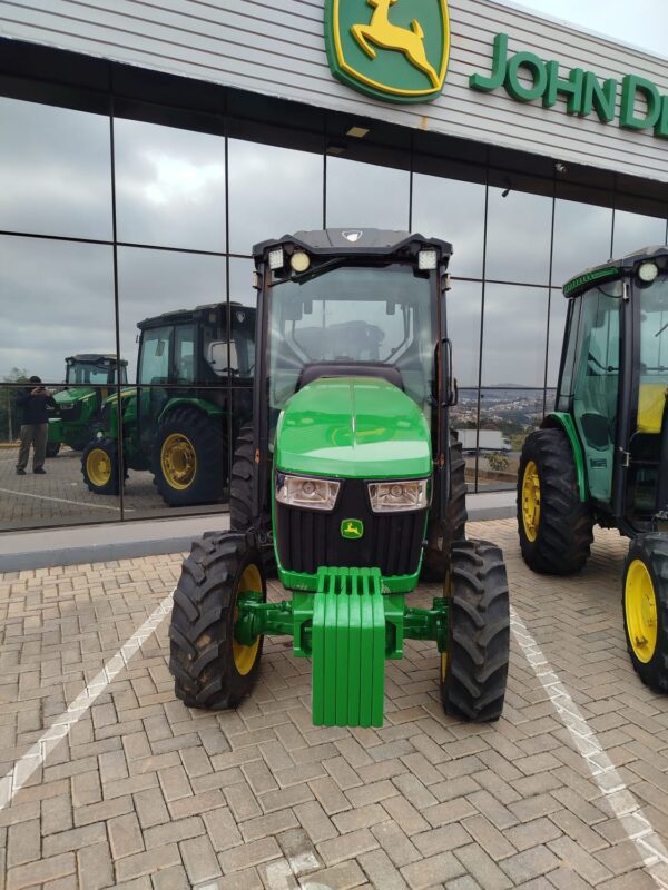 Trator John Deere l 5080EN Cabinado l 2022