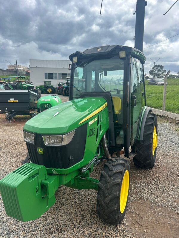 Trator John Deere | 5080EN Cabinado | 2022