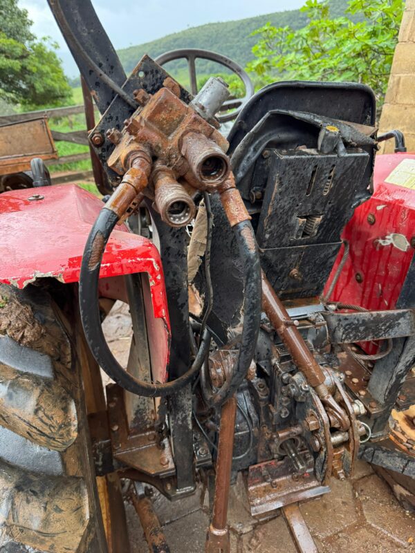 Trator Yanmar l 1155.4 l 2012