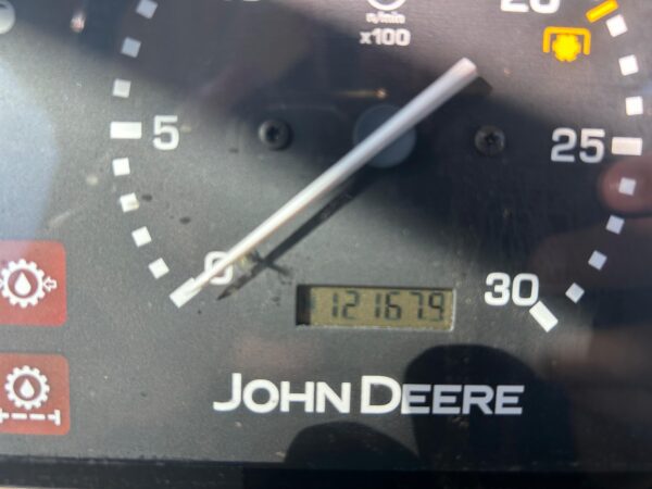 Trator John Deere l 6110J Cabinado l 2013