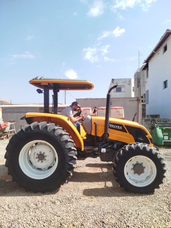 Trator Valtra l A62S l 2024