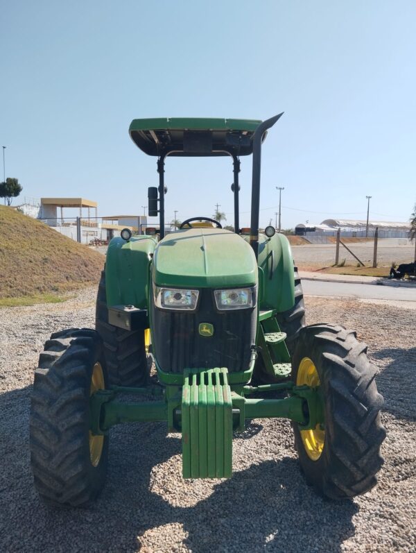 Trator John Deere l 5090E l 2023