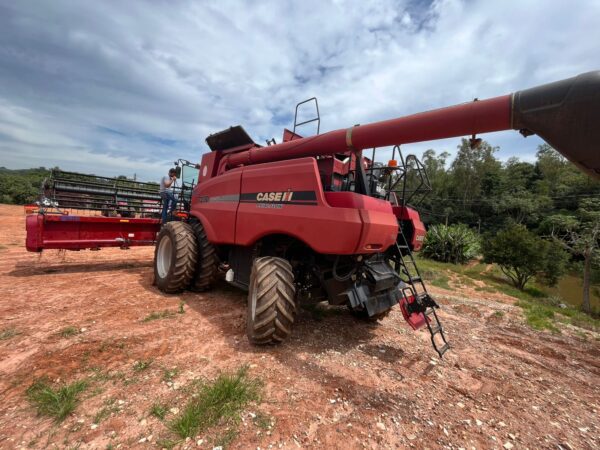 Colheitadeira Case IH | 7230 + PC 30 Pés + PM 16x50 | 2013