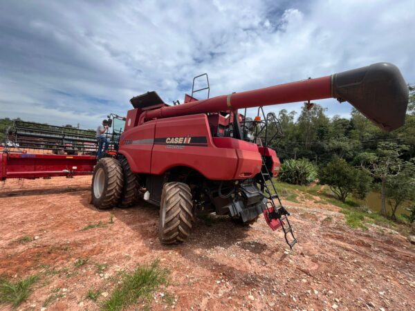 Colheitadeira Case IH | 7230 + PC 30 Pés + PM 16x50 | 2013