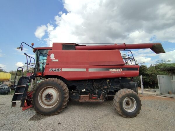 Colheitadeira Case IH | 2688 + PC 30 Pés + PM 10x50 | 2012
