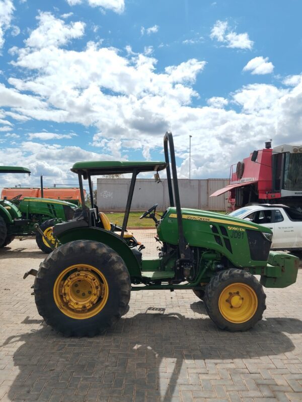 Trator John Deere l 5080EN  l 2023