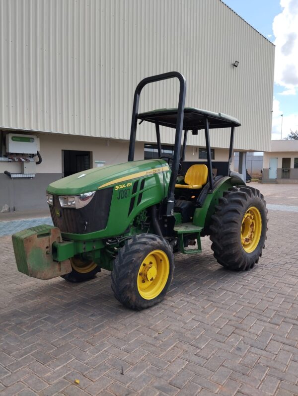 Trator John Deere l 5080EN l 2023