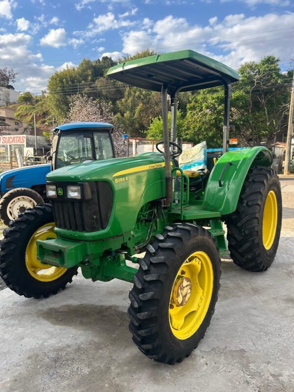 Trator John Deere l 5055E l 2018
