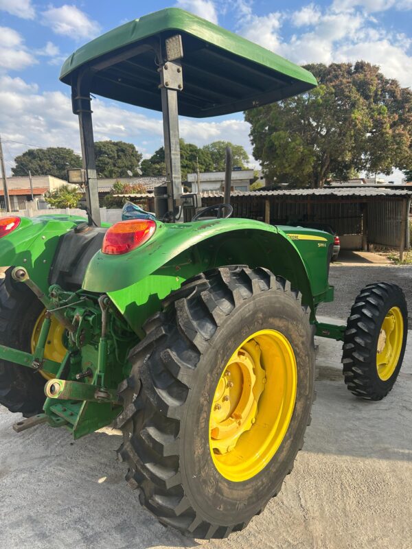 Trator John Deere l 5055E l 2018