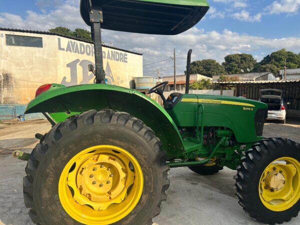 Trator John Deere l 5055E l 2018