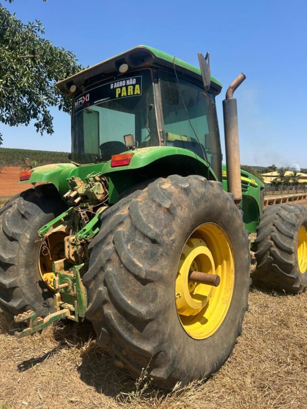 Trator John Deere l 7715 l 2010