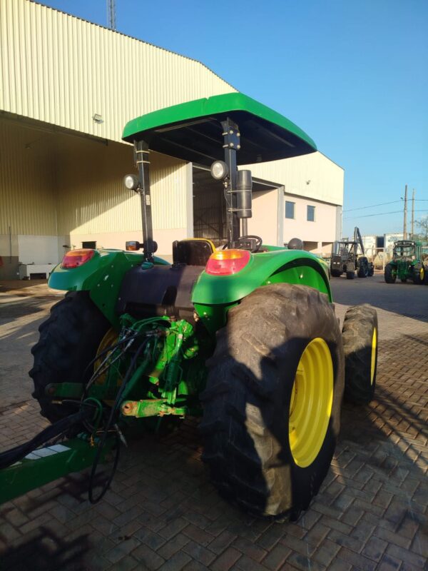 Trator John Deere l 5090E l 2023