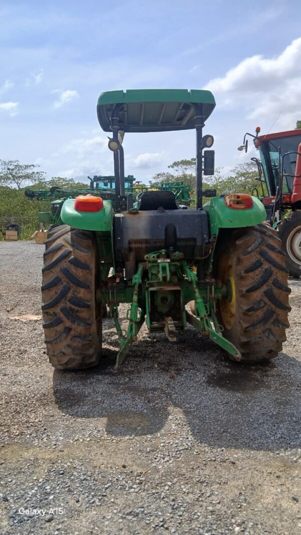 Trator John Deere l 5090E l 2022