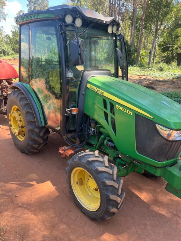 Trator John Deere | 5060EN Cabinado | 2021