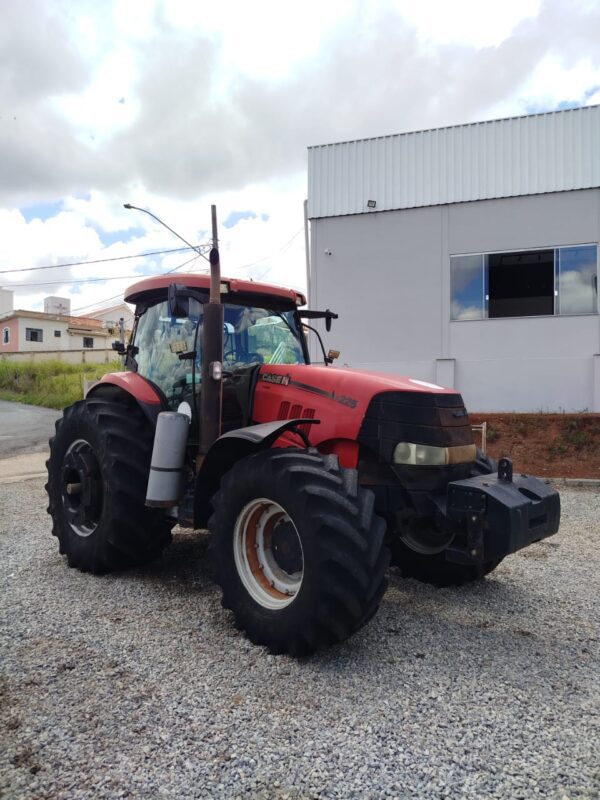Trator Case IH l PUMA 225 l 2015