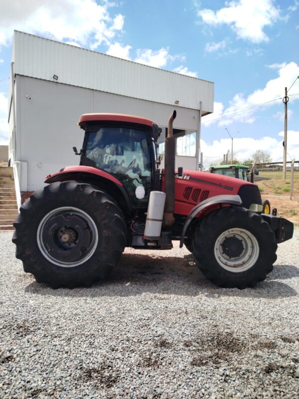Trator Case IH l PUMA 225 l 2015