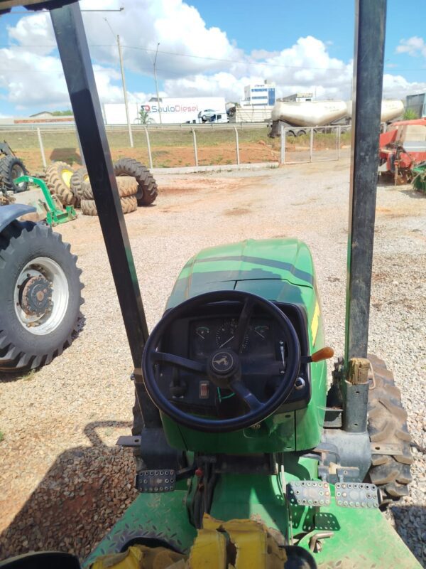 Trator John Deere l 5075EF l 2015