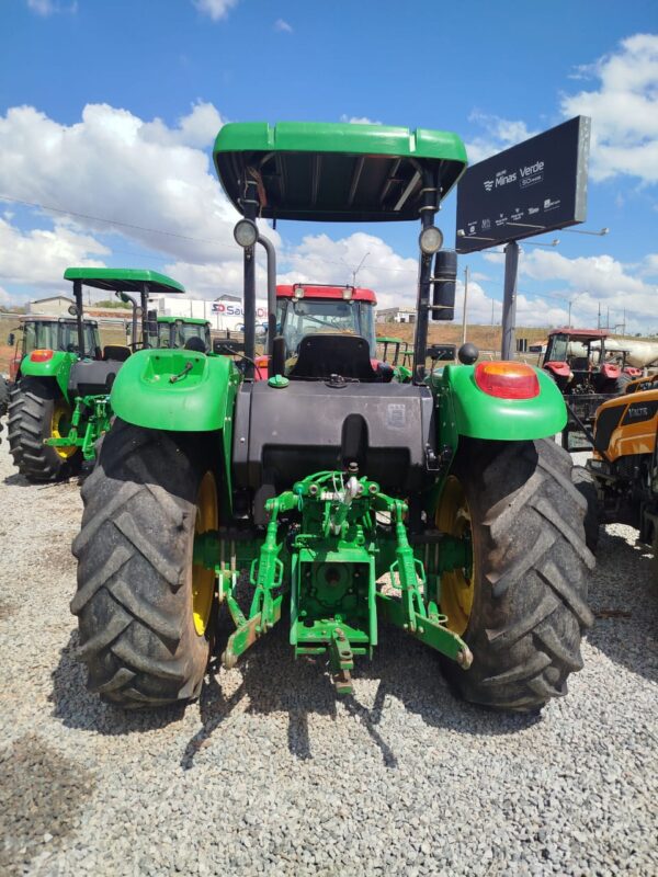 Trator John Deere l 5090E l 2022