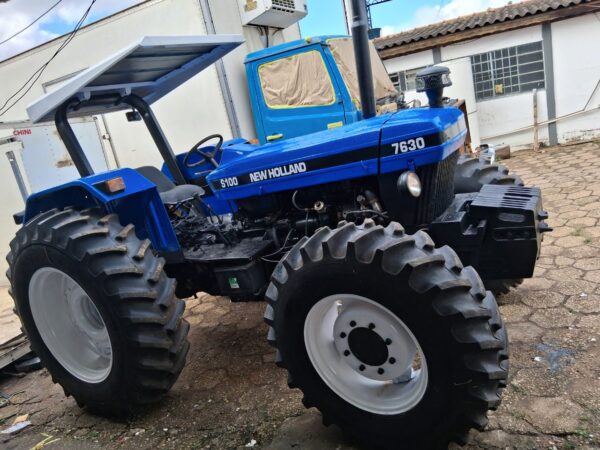 Trator New Holland l 7630 l 1997