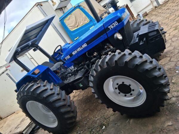Trator New Holland l 7630 l 1997