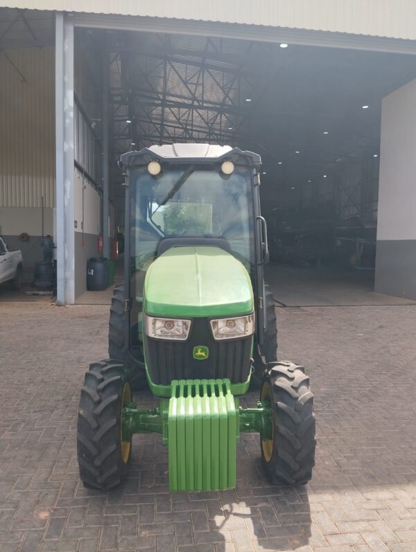 Trator John Deere l 5080EN Cabinado l 2022